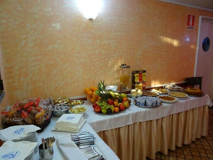 Albergo Ristorante Il Delfino Novara Exteriör bild